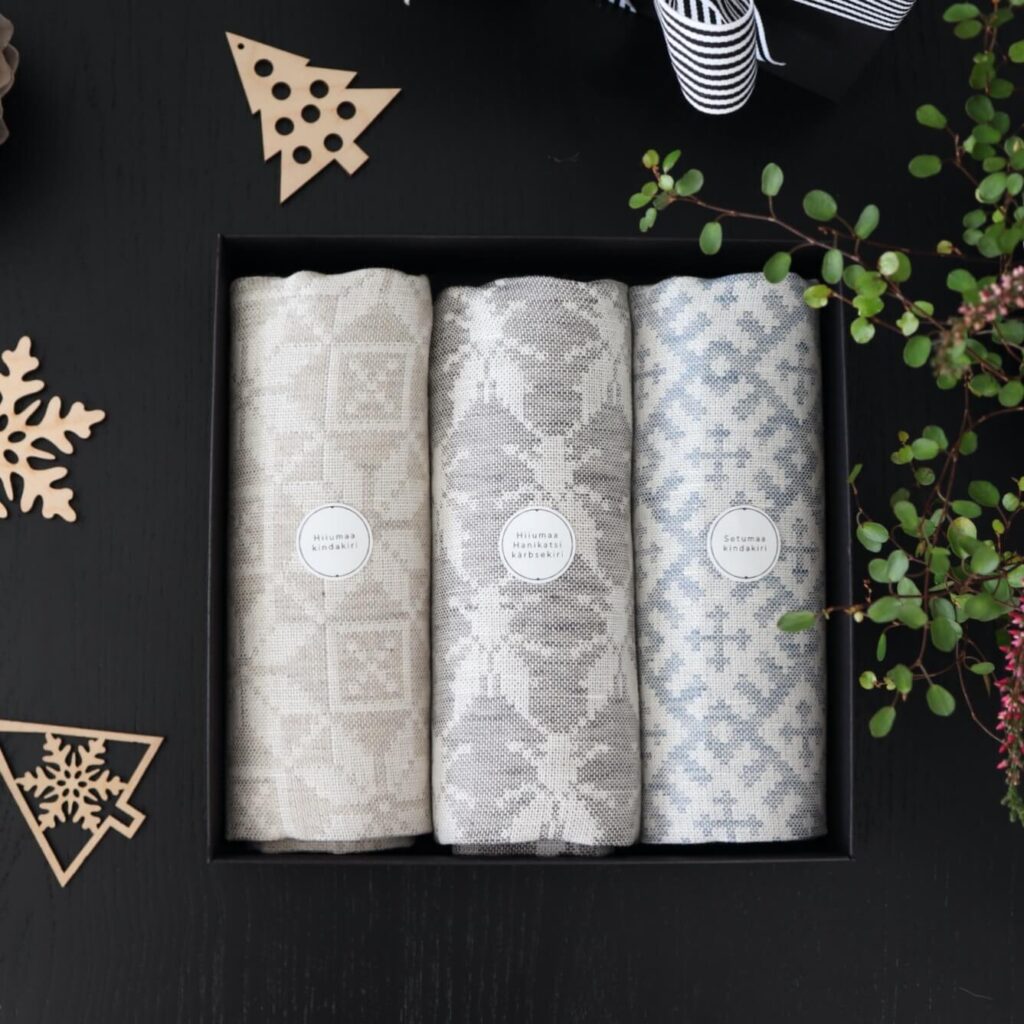 Jõulukink kinkekarp köögirätikutega Loko